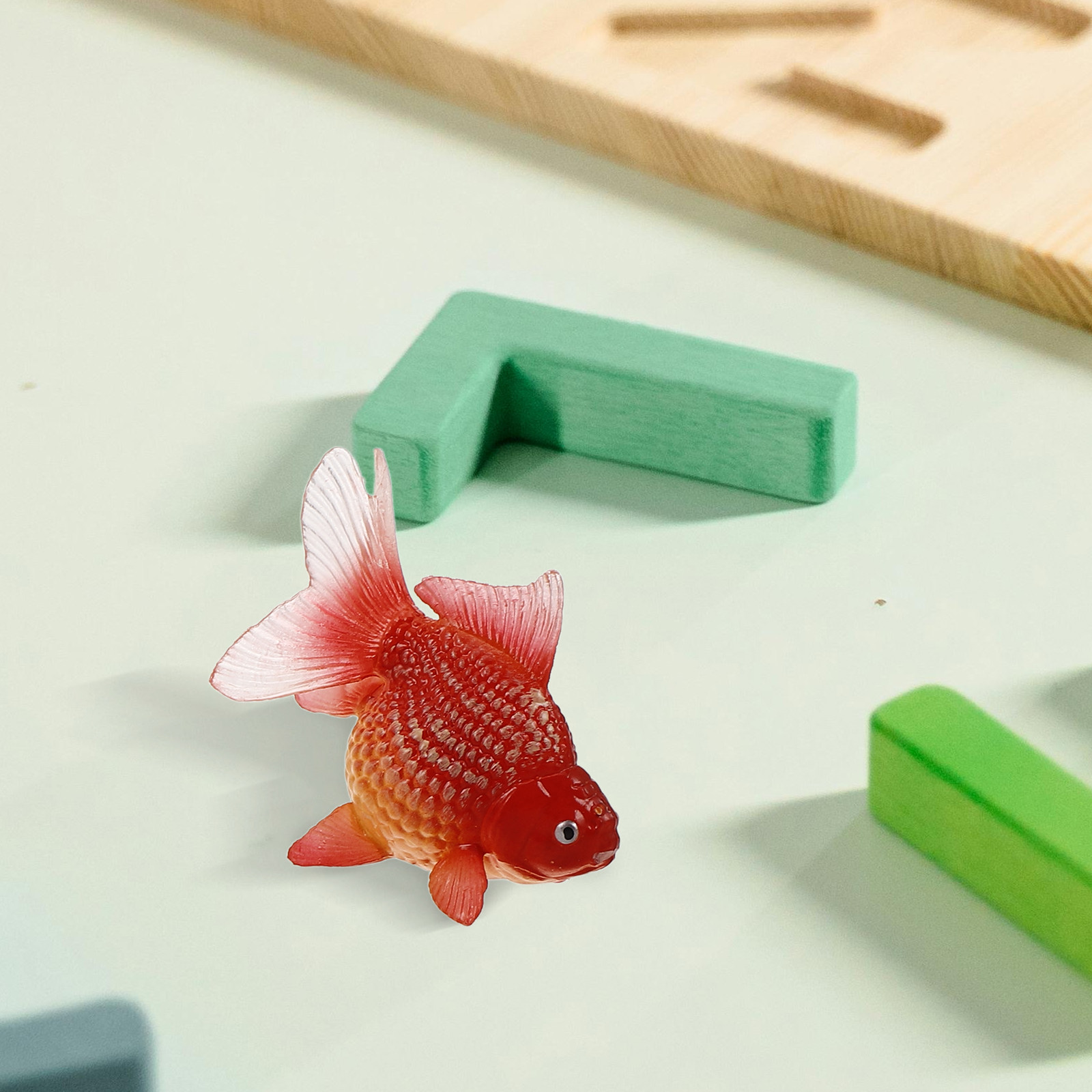 Aquarium Fish Artificial - 4個入りリアルなフローティングアクアリウムデコレーション人工鯉魚、淡水・海水タンク、オーシャンテーマ、家庭・オフィス装飾用